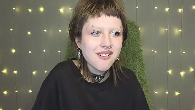 Snapshot of kortny_yo chatting on December 6, 2024, 3:52 am kortny yo online show from December 6, 2024, 3:52 am