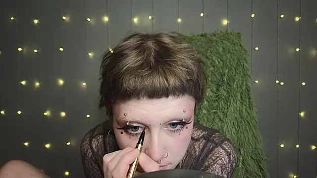 Snapshot of kortny_yo chatting on January 16, 2025, 11:27 pm kortny yo online show from January 16, 2025, 11:27 pm