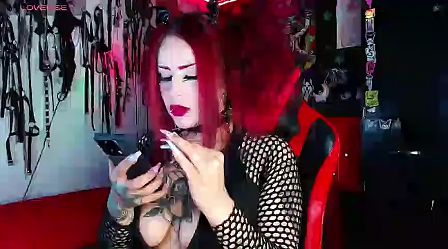 jannaink  online show from January 7, 2025, 11:24 pm