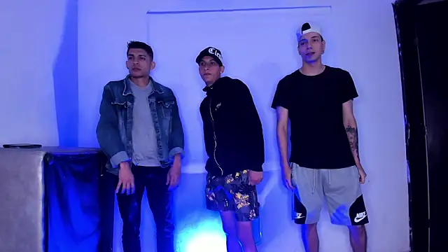 Threesome-no-mercy online show from February 8, 2026, 1:31 am