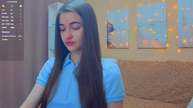 Snapshot of AstoriyaNight chatting on March 12, 2026, 5:02 am AstoriyaNight online show from March 12, 2026, 5:02 am