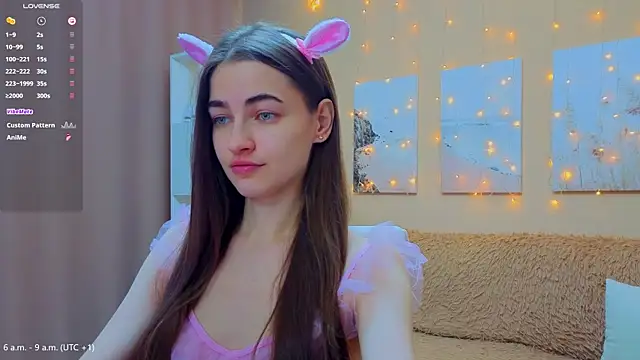 Snapshot of AstoriyaNight chatting on April 2, 2026, 5:05 am AstoriyaNight online show from April 2, 2026, 5:05 am