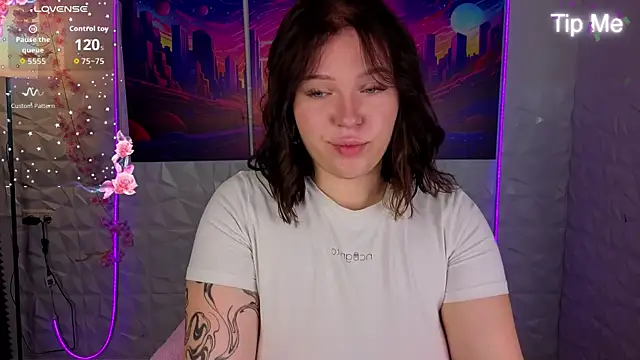 Snapshot of Naomi_B1ack chatting on July 20, 2026, 11:51 pm Naomi B1ack online show from July 20, 2026, 11:51 pm