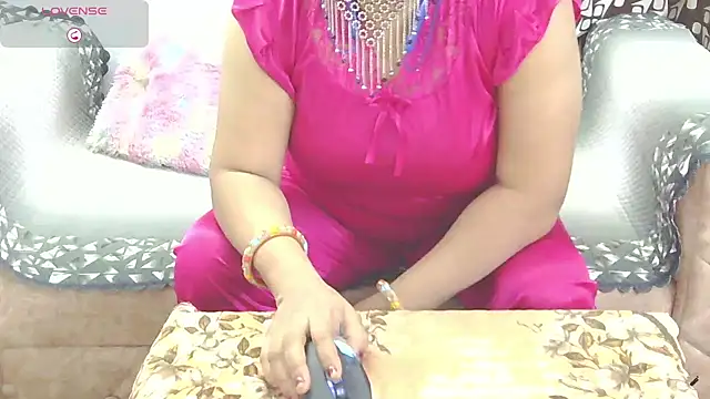 Snapshot of sheetaldave chatting on December 29, 2024, 7:50 am sheetaldave online show from December 29, 2024, 7:50 am