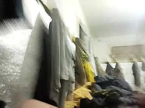 Kranik210 online show from April 16, 2026, 9:39 pm