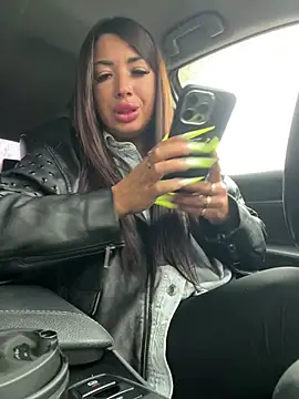 RuslanaXX online show from April 19, 2026, 5:29 am