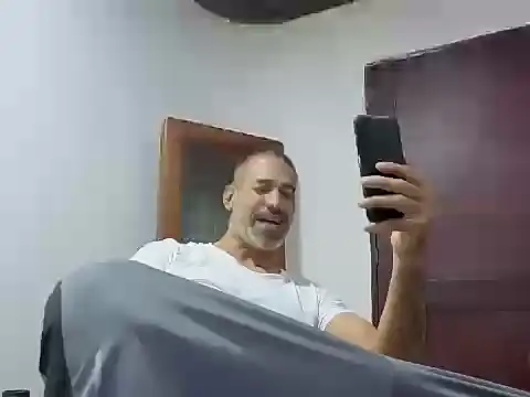 jackbigcock11 online show from February 12, 2026, 2:39 am