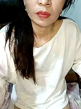 Blythe 69 online show from October 31, 2025, 12:55 am