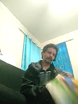 Snapshot of LongDickZee562 chatting on December 23, 2024, 3:01 pm LongDickZee562 online show from December 23, 2024, 3:01 pm