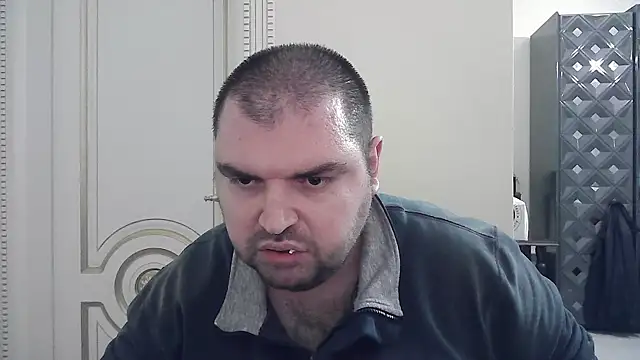 Snapshot of KIZLAZIMYaa chatting on May 14, 2026, 8:04 pm KIZLAZIMYaa online show from May 14, 2026, 8:04 pm