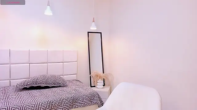 your khloe online show from January 19, 2026, 1:04 pm