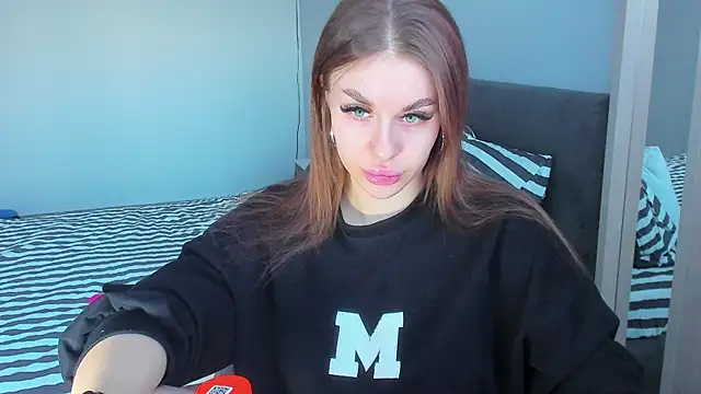 Snapshot of Bai1ey chatting on March 15, 2025, 11:29 am Bai1ey online show from March 15, 2025, 11:29 am