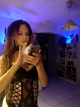 Luna Kitanna online show from September 20, 2025, 9:49 pm