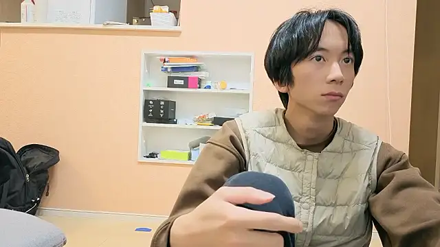 freeeeeessssss111 online show from November 21, 2025, 5:50 am