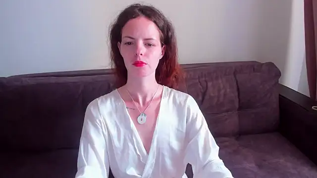 Snapshot of RubyAttwood chatting on May 17, 2026, 3:41 pm RubyAttwood online show from May 17, 2026, 3:41 pm