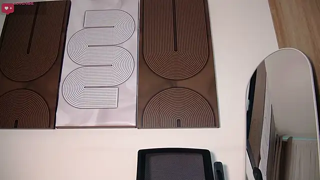 aidaadams online show from March 9, 2026, 11:25 am