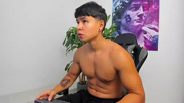 Snapshot of Bray_Kevin chatting on December 4, 2024, 1:14 am Bray Kevin online show from December 4, 2024, 1:14 am