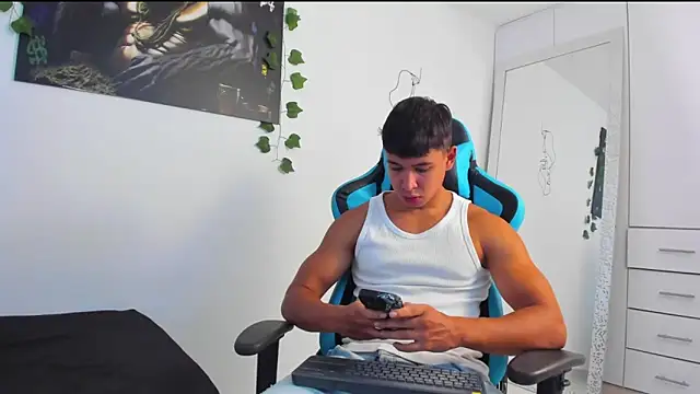 Snapshot of Bray_Kevin chatting on March 2, 2025, 4:42 pm Bray Kevin online show from March 2, 2025, 4:42 pm