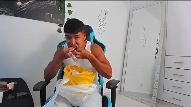 Snapshot of Bray_Kevin chatting on March 2, 2025, 7:45 pm Bray Kevin online show from March 2, 2025, 7:45 pm