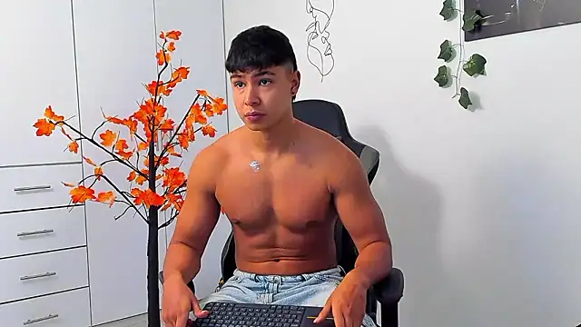 Snapshot of Bray_Kevin chatting on January 5, 2026, 6:44 pm Bray Kevin online show from January 5, 2026, 6:44 pm