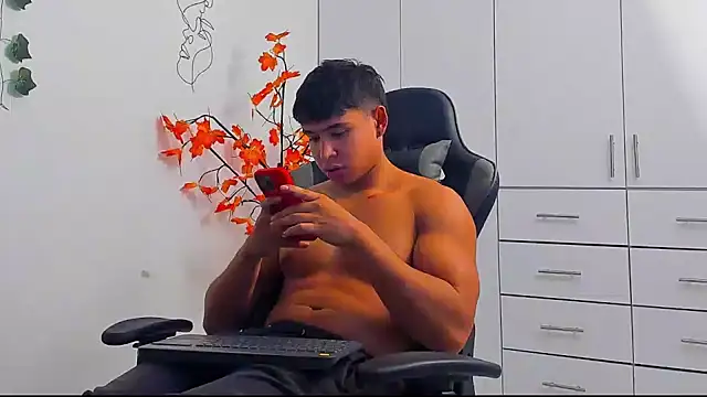 Snapshot of Bray_Kevin chatting on January 15, 2026, 11:52 pm Bray Kevin online show from January 15, 2026, 11:52 pm