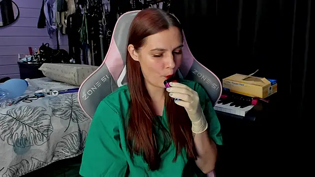 Stroynyash online show from November 14, 2025, 9:24 pm