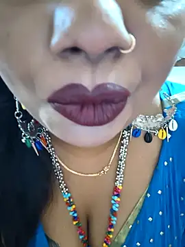 YR-SHIVANI online show from April 3, 2026, 6:33 am