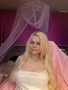 Angeldevilus online show from April 23, 2026, 4:42 pm