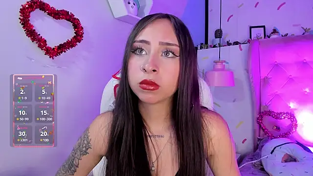 Snapshot of _cloe_martinez chatting on February 14, 2025, 9:10 pm cloe martinez online show from February 14, 2025, 9:10 pm