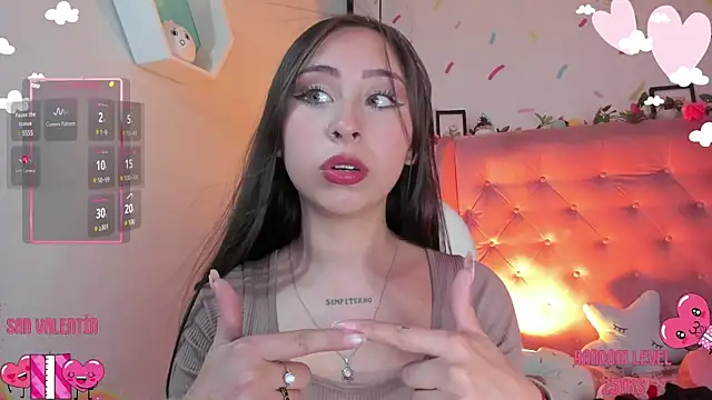 Snapshot of _cloe_martinez chatting on February 15, 2025, 8:33 pm cloe martinez online show from February 15, 2025, 8:33 pm