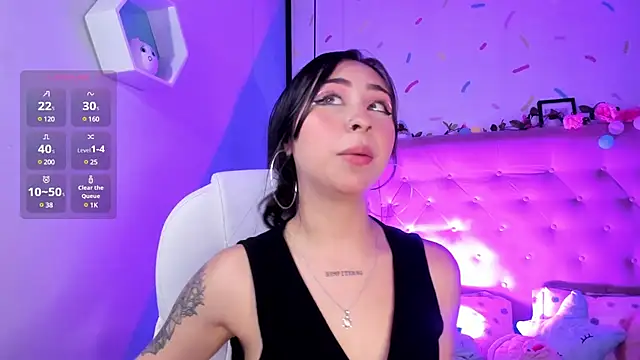 Snapshot of _cloe_martinez chatting on February 26, 2025, 11:37 pm cloe martinez online show from February 26, 2025, 11:37 pm