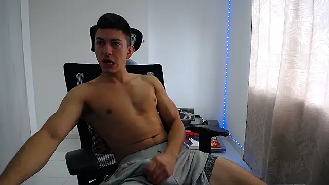 Snapshot of Iam_yourbabyprincess_XD chatting on December 7, 2024, 5:31 pm Iam yourbabyprincess XD online show from December 7, 2024, 5:31 pm