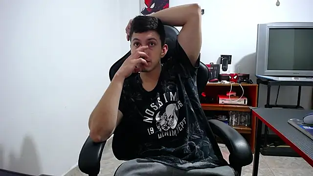 Snapshot of Iam_yourbabyprincess_XD chatting on October 21, 2025, 8:04 am Iam yourbabyprincess XD online show from October 21, 2025, 8:04 am