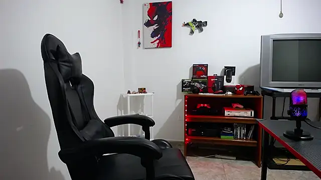 Iam yourbabyprincess XD online show from November 7, 2025, 4:23 am