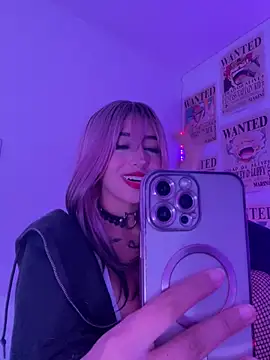 Snapshot of Hot_sophie_ chatting on February 6, 2026, 1:32 am Hot sophie online show from February 6, 2026, 1:32 am