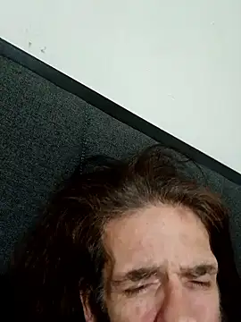 Sluckkkbigdk online show from April 21, 2026, 6:31 am