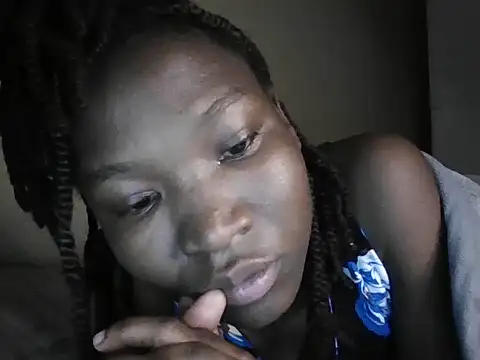 Snapshot of just_nala chatting on July 10, 2026, 1:21 am just nala online show from July 10, 2026, 1:21 am