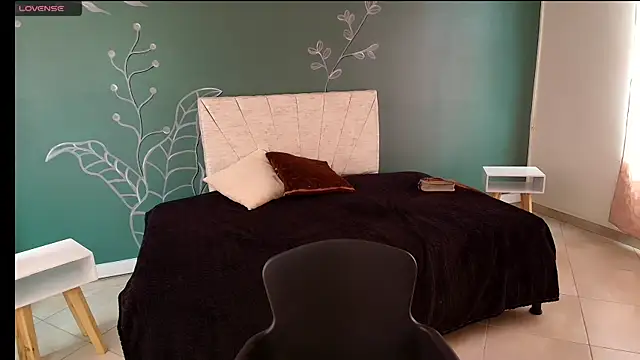 Snapshot of MariamCute_ chatting on December 23, 2024, 7:41 pm MariamCute online show from December 23, 2024, 7:41 pm