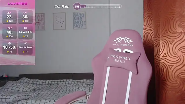 Snapshot of SweetieKendl chatting on February 21, 2025, 9:32 pm SweetieKendl online show from February 21, 2025, 9:32 pm