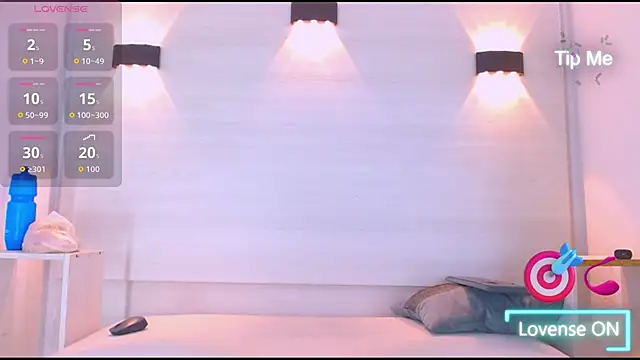 Snapshot of jeic_18 chatting on September 29, 2025, 11:59 am jeic 18 online show from September 29, 2025, 11:59 am