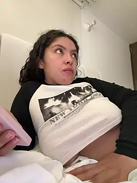 Nathcurly  online show from March 3, 2026, 10:04 pm