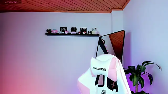 kali ka  online show from April 13, 2026, 8:25 pm