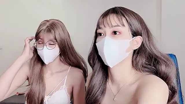 Mono-Stewardesss online show from March 1, 2025, 3:32 am