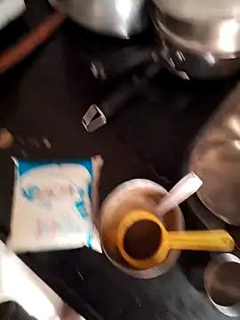 findmemylove online show from December 23, 2024, 4:01 am