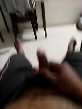 findmemylove online show from October 16, 2025, 6:53 pm