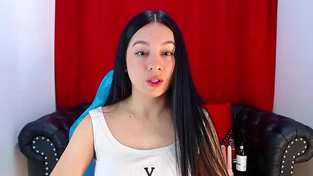 Lila Pinky online show from March 22, 2025, 2:25 pm