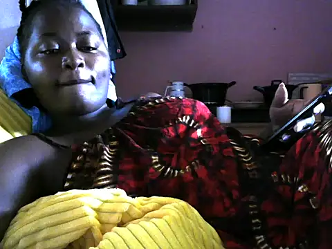 Snapshot of slender-qwene chatting on March 15, 2026, 9:37 am slender-qwene online show from March 15, 2026, 9:37 am