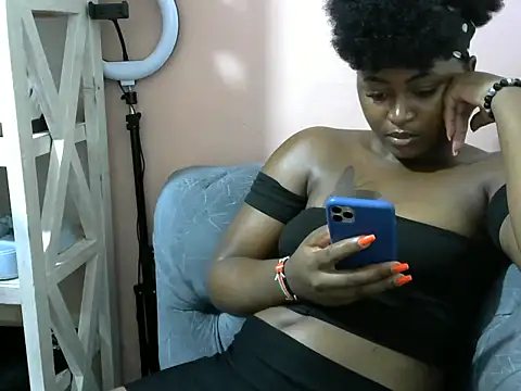 Snapshot of slender-qwene chatting on April 23, 2026, 2:30 pm slender-qwene online show from April 23, 2026, 2:30 pm