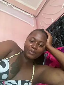 slender-qwene online show from June 25, 2026, 7:13 am