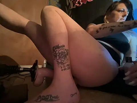 Snapshot of SmokingAcess chatting on March 8, 2026, 5:11 am SmokingAcess online show from March 8, 2026, 5:11 am